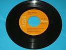 RARE ELVIS PRESLEY LOVE ME TENDER / LET ME / POOR BOY / WE'RE GONNA MOVE 45 RPM