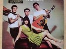 THE CREE GOLDEN HITS OF PETER PAUL AND MARY LP 1967 (RECORD HAS LIGHT SIGNS OF U