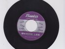 BATA CHA CHA CHA  -  BYRON LEE & THE DRAGONAIRES  (67 ROCKSTEADY 7
