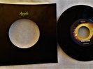 Ringo Starr of THE BEATLES 45 RPM RECORD no no song snookeroo vinyl