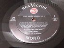 Elvis Presley VERY RARE RED SPOT Version of LPM 2765 Golden records Vol 3