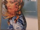 Madonna Ray of Light Sainsburys Exclusive Blue dbl Vinyl UK Release Mint Sealed