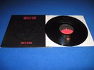 MOTLEY CRUE - SHOUT AT THE DEVIL LP    ( ORIGINAL 1ST U.S. PRESS,  MINT COPY  )