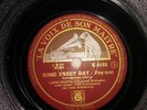 LOUIS ARMSTRONG,SOME SWEET DAY FOX TROT,78 TOURS