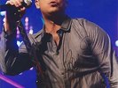 ROBBIE WILLIAMS - Hand Signed 10x8 Photo w/COA - Take That Angels - Music