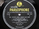 Beatles - Sgt Pepper's.. UK 1968 Press MONO LP - Label OMITS 'Day In The Life'
