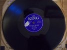 THE CHECKERS King 78 RPM WHITE CLIFFS OF DOVER / WITHOUT A SONG - HEAR