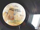 THE RUNAWAYS - QUEENS OF NOISE- SRM-1-1126 MERCURY-LP/Vinyl/Record