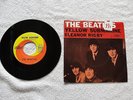 The Beatles Yellow Submarine/Eleanor Rigby   Picture Sleeve 45 Capitol 5715   NM