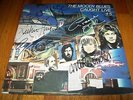 MOODY BLUES, THE - CAUGHT LIVE +5 AUTOGRAPHED SIGNED BY BAND PLUS FIVE VERY RARE