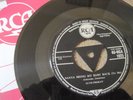 ELVIS PRESLEY Santa Bring My Baby Back (To Me) 1957   TRI CENTRE RCA  superb EX+