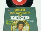 TOM JONES 