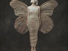 AURORA - ALL MY DEMONS GREETING ME AS A FRIEND (LP Vinyl) sealed