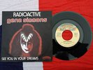 45t VINYL SP - GENE SIMMONS - KISS - Radioactive - CBS 1131 - HARD ROCK