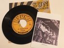 The Prisonaires / Just Walkin' In The Rain & Baby Please  / Mint US SUN/TMR 45