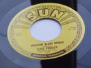 ELVIS PRESLEY  SUN 45    MILKCOW  BLUES BOOGIE    YOU'RE A HEARTBREAKER  SUN 215