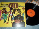 MILES DAVIS 'ON THE CORNER' S 65246 CBS RECORDS 1972 UK STEREO ISSUE