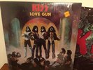 kiss love gun LP -Original pressing-Like New