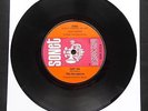 THE HURRIGANES Get On / Kenny At The Corner SONET UK Original 7” 45