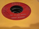 1B VG rockabilly Wesley Reynolds trip to the moon