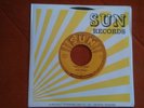 Elvis Presley Thats All Right/Blue Moon Of Kentucky Sun 45 1954 Reproduction Mt.
