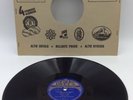 Vera Lynn-The Bells Of St. Mary/When The Lights Go Out Again 78rpm 10