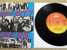 THE CLASH, CLASH CITY ROCKERS, 1978 CBS RECORD 45 SINGLE IN PICTURE SLEEVE.