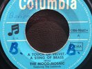 7'' Single The Mood-Mosaic / A touch of Velvet, a sting of brass (ohne Cover)