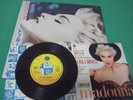 Madonna.  True blue. P-13310  with OBI JAPAN LP+7