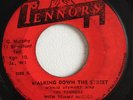 ROMAN STEWART - WALKING DOWN THE STREET - TENNORS ( ROCKSTEADY 7 )