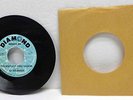 Ed Solomon The Beatle Flying Saucer Vinyl Novelty 45 Record 1964  NM Condition
