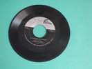 ALEGRES DE TERAN EL CUERVO Y EL ESCRIBANO 45 rpb FALCON Vinyl