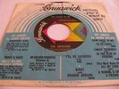 THE ARTISTICS - THE CHASE IS ON / ONE LAST CHANCE - BRUNSWICK