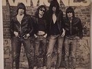 RAMONES - SELF TITLED DEBUT - SIRE RECORDS SASD 7520 MISPRINT LABEL ERROR RARE
