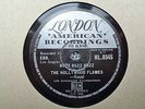 HOLLYWOOD FLAMES - Buzz Buzz Buzz / Crazy 78 rpm disc