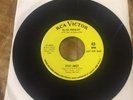 ELVIS PRESLEY 45RPM PROMO RECORD RCA VICTOR 47-9465 Stay Away U. S. Male