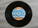 SISTERS LOVE I’m learning to trust my man MOWEST CBS 7-inch MW 3009