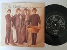 BEATLES  DAY TRIPPER / WE CAN WORK IT OUT  1980's reissue 7