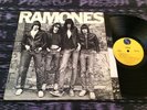 Ramones Self Titled ST 1st Press Misprint Beat is on the brat NM Sterling Inner