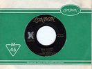 SMOKEY ROBINSON & THE MIRACLES - SHOP AROUND/WHO'S LOVIN - LONDON DL 20 381 RAR