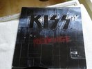 KISS REVENGE UK MERCURY VINYL ORIGINAL, A1/B1 SIGNED BY 4 ON INNER SLEEVE