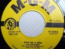 SERENADERS yellow lbl promo mint minus MGM 45 GIVE ME A GIRL DANCE DARLING dm908