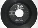 Royal Drifters Da Kind / To Each His Own Hawaii Doo-Wop Garage Rock Teen Listen