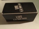 JOHNNY HALLYDAY LIVE A LA TOUR EIFFEL FLY CASE EN CARTON VIDE P L V PROMO RARE