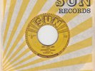 JOHNNY CASH - Sun 221 - Cry  Cry  Cry  / Hey, Porter  - COUNTRY 45 w/co slv ORIG