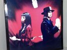 THE WHITE STRIPES 