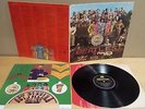 THE BEATLES - SGT PEPPER'S LONELY HEARTS CLUB BAND LP VINYL PMC 7027 VG+ / VG