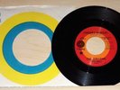 The Zircons - Finders Keepers / You Ain't Comin' Back 7