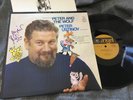 signed AUTOGRAPH by PETER USTINOV Prokofiev Pete and the Wolf Karajan ANGEL LP