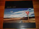 Pearl Jam - Yield - LP Vinyl - 1997 Epic ?– 68164 US Rare 1st Pressing